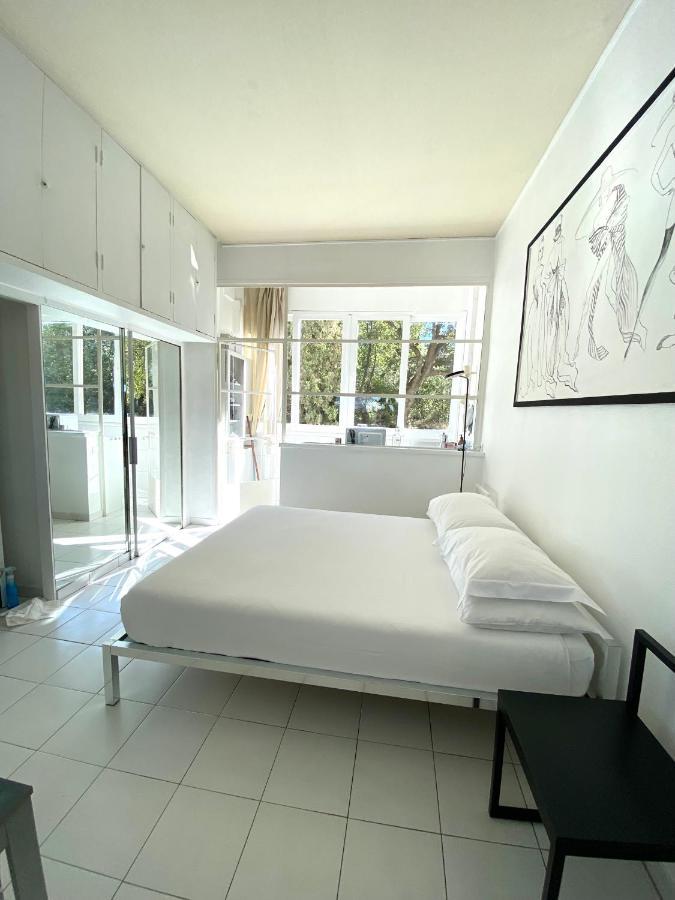 Elegant Studio Et Parking Dans Batiment Historique Saint-Tropez Exterior photo