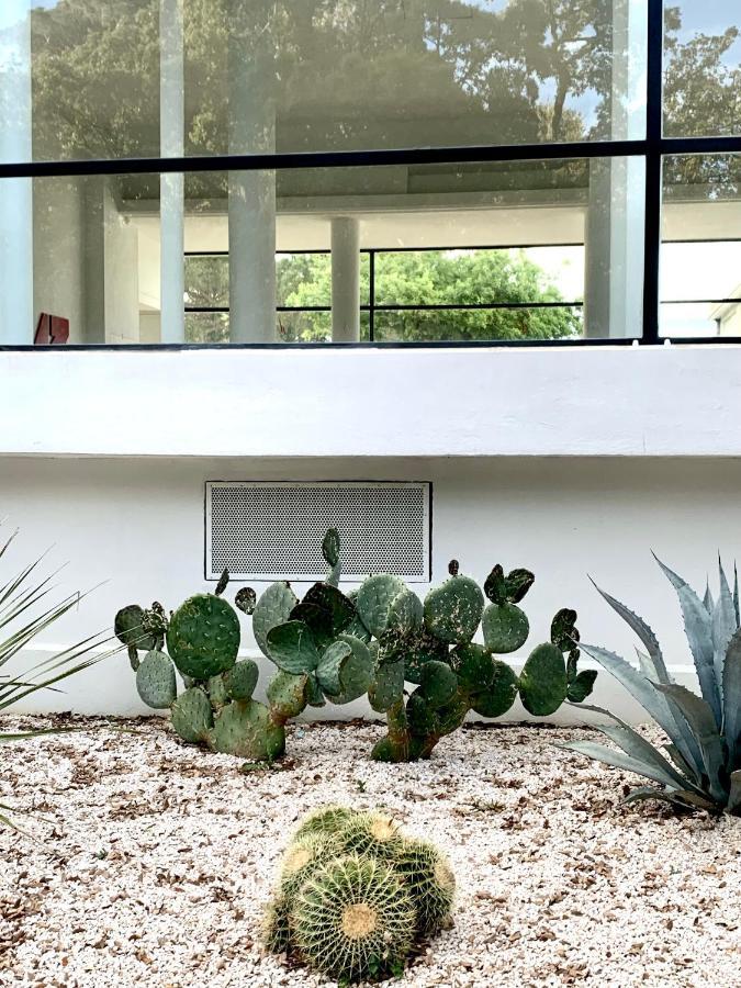 Elegant Studio Et Parking Dans Batiment Historique Saint-Tropez Exterior photo